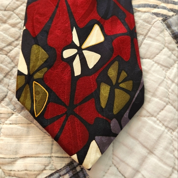 Floral Silk Tie, Urban Canvas - Picture 1 of 6